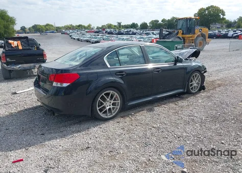 2010 Subaru Legacy 2.5Gt Limited из США, поврежденный, VIN 4S3BMFK66A1223513